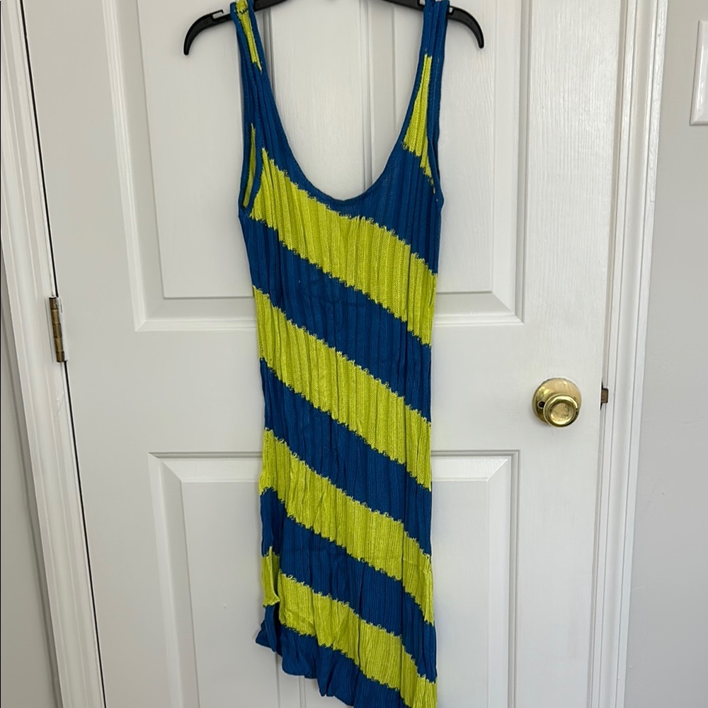 Urban Outfitters Blue and Yellow Knit asymmetric hem